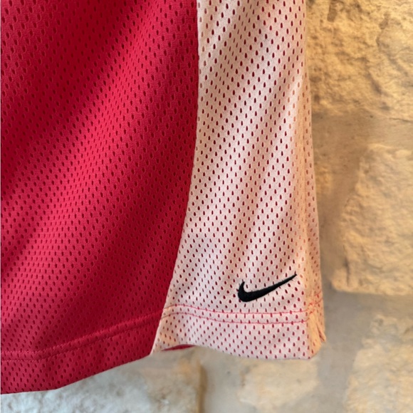 Nike Pink and White Women’s Shorts - Picture 3 of 5